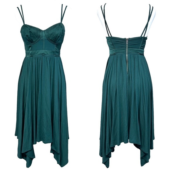 Victoria’s Secret Dark Green Handkerchief Hem Corset Style Dress Fairy Size 2 - Picture 1 of 11